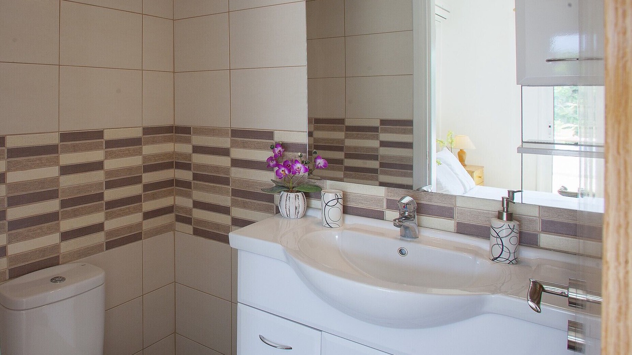 Photo of Bathroom in Paralimni