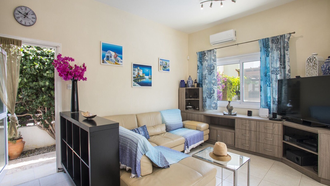 Photo of Livingroom in Ayia Thekla
