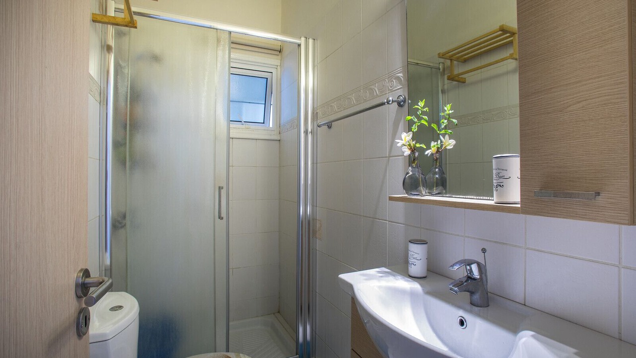 Photo of Bathroom in Ayia Thekla