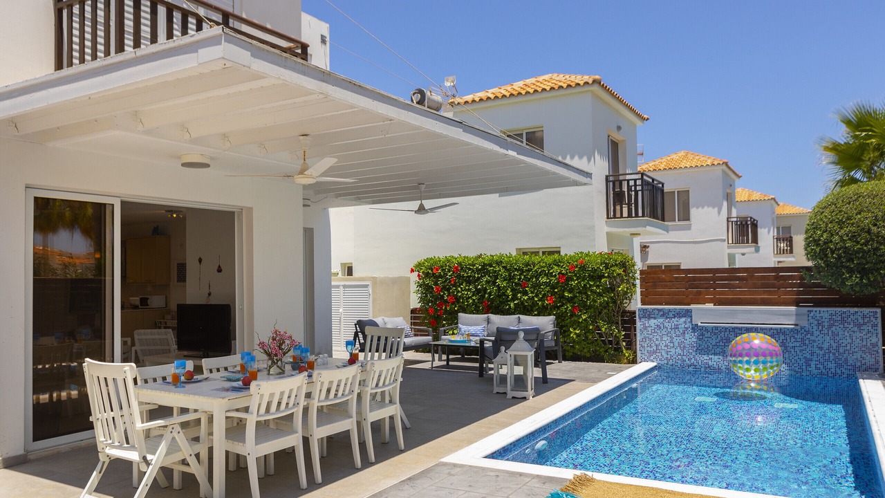 Photo of Outdoor in Pernera