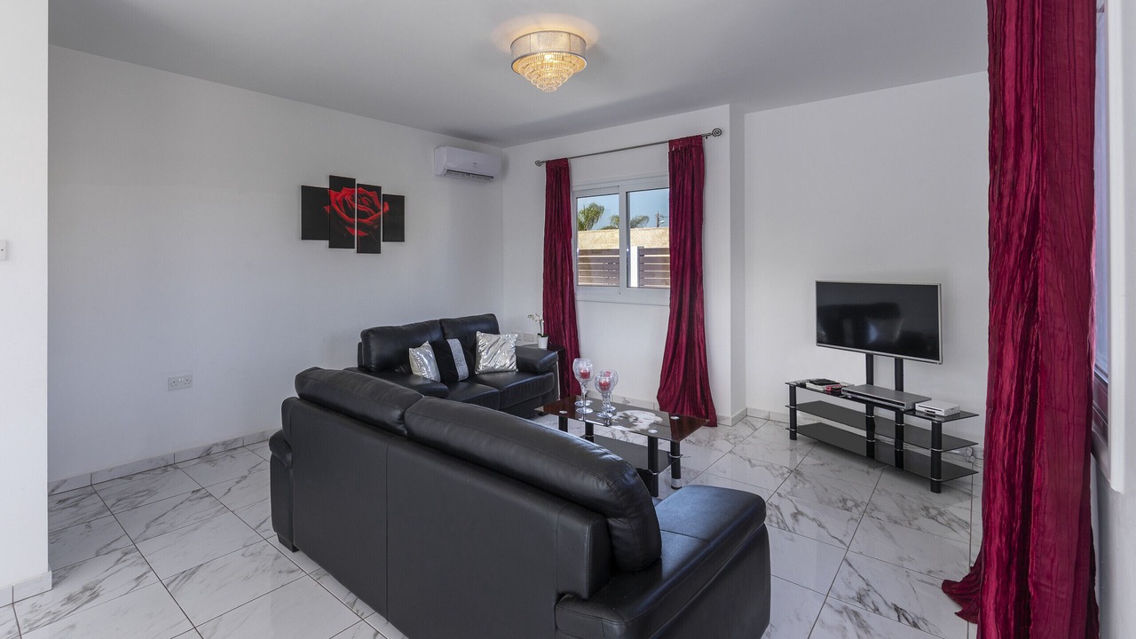 Photo of Livingroom in Protaras