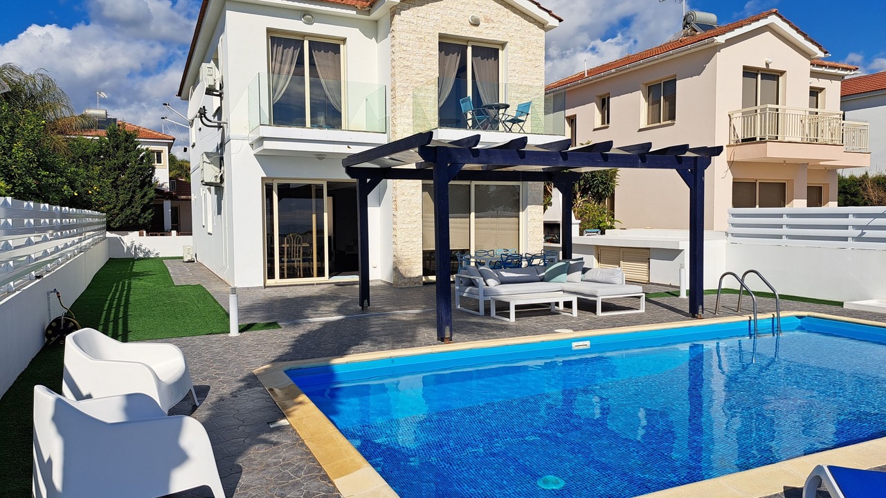 Photo of Outdoor in Mazotos