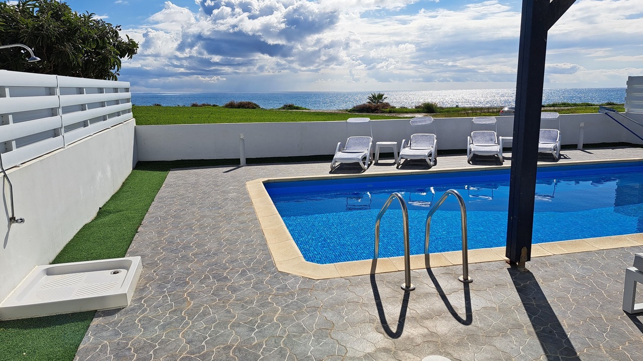 Photo of Outdoor in Mazotos