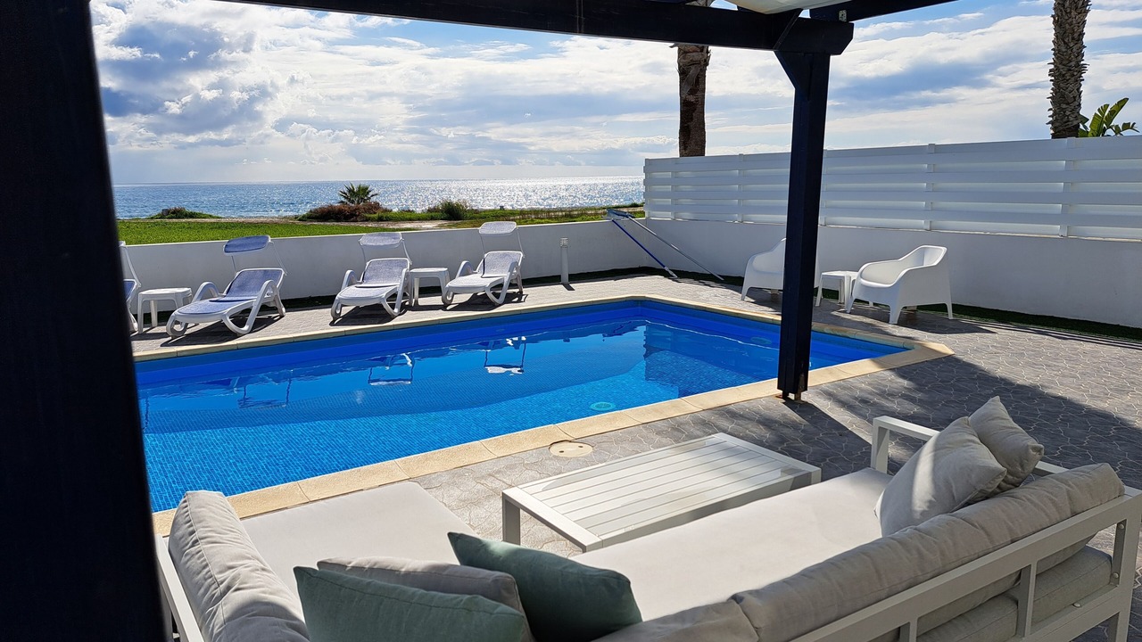 Photo of Outdoor in Mazotos