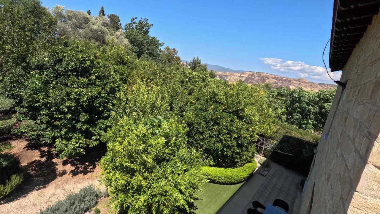 Photo of Outdoor in Miliou