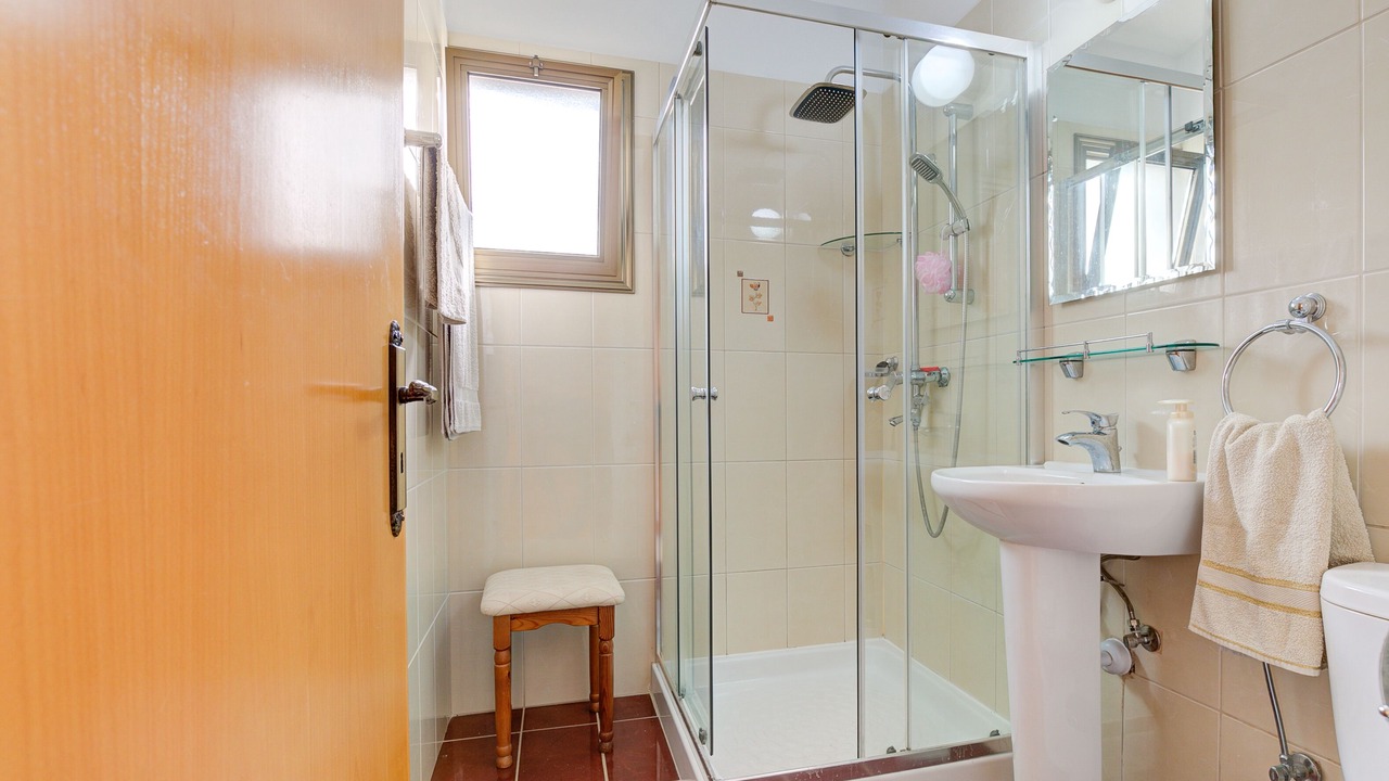 Photo of Bathroom in Emba