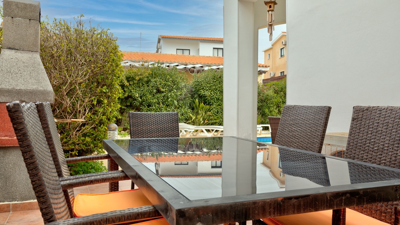 Photo of Outdoor in Emba