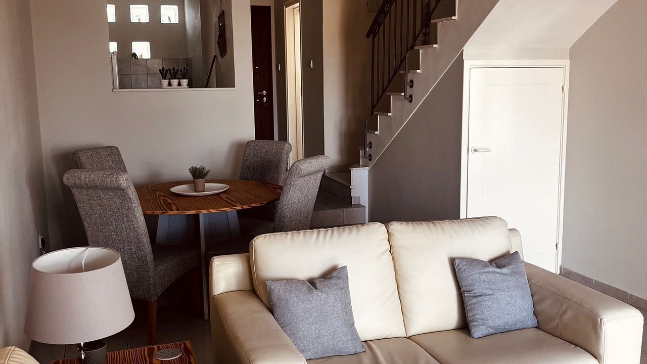 Photo of Livingroom in Peyia Town