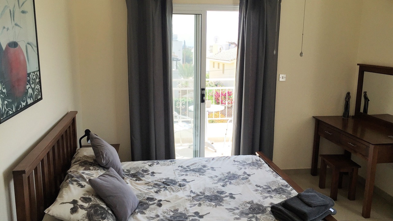 Photo of Bedroom in Emba