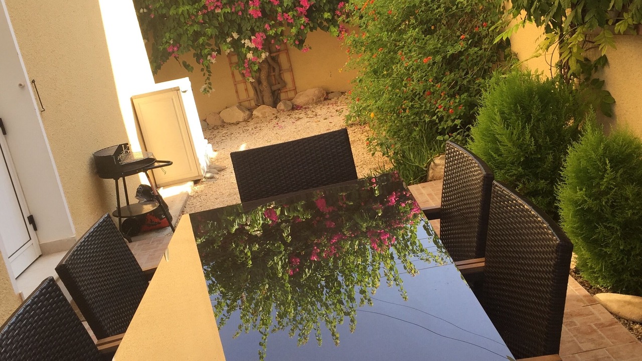 Photo of Outdoor in Emba