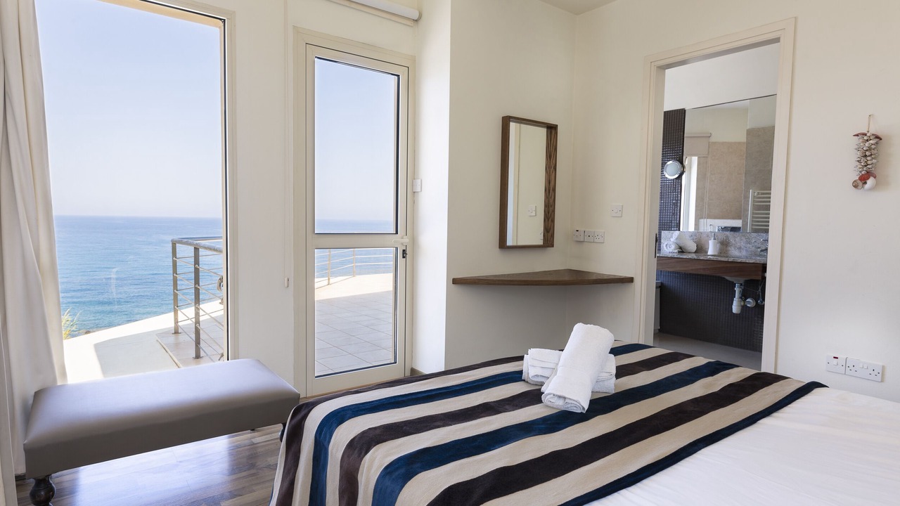 Photo of Bedroom in Pomos
