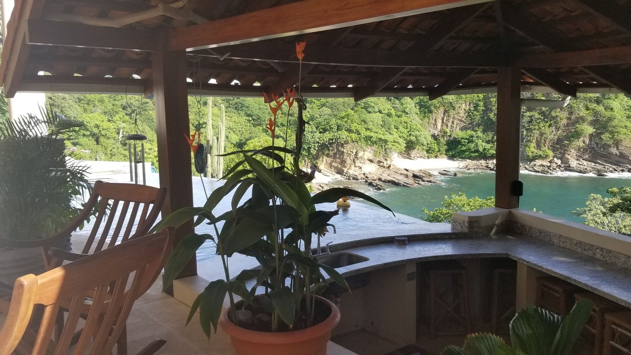 Photo of Outdoor in Paradise Bay