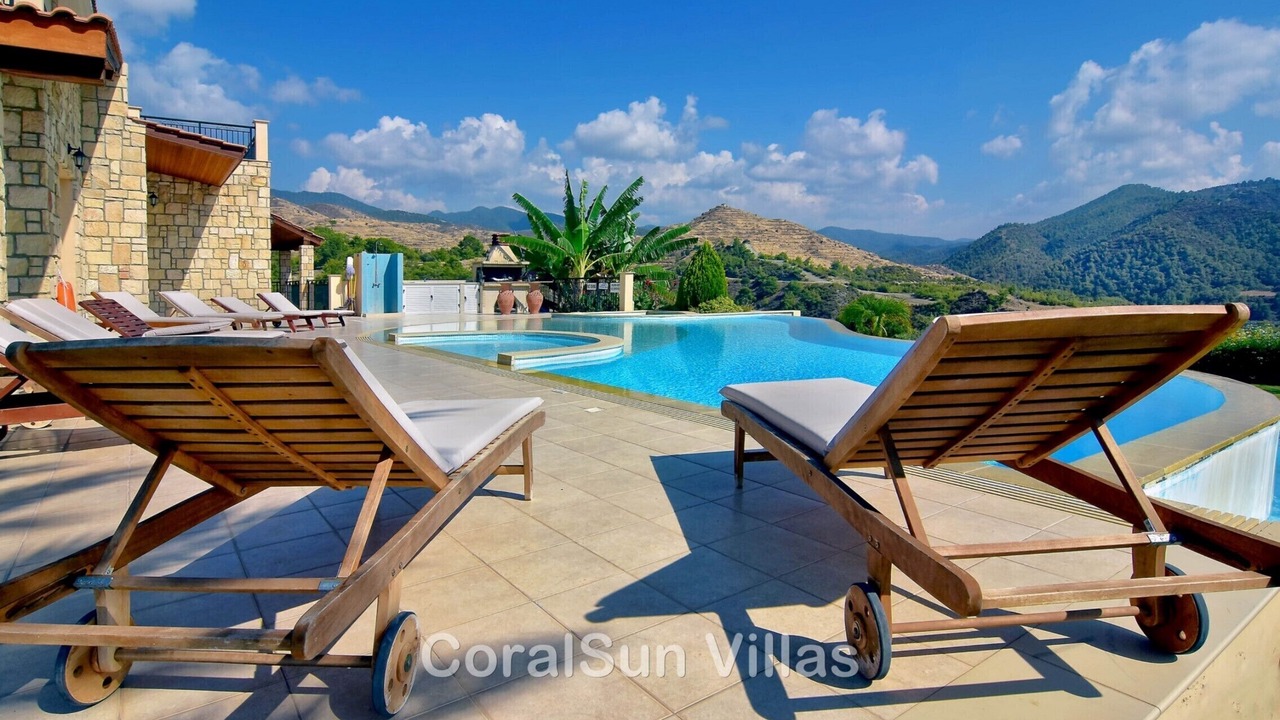 Photo of Outdoor in Argaka