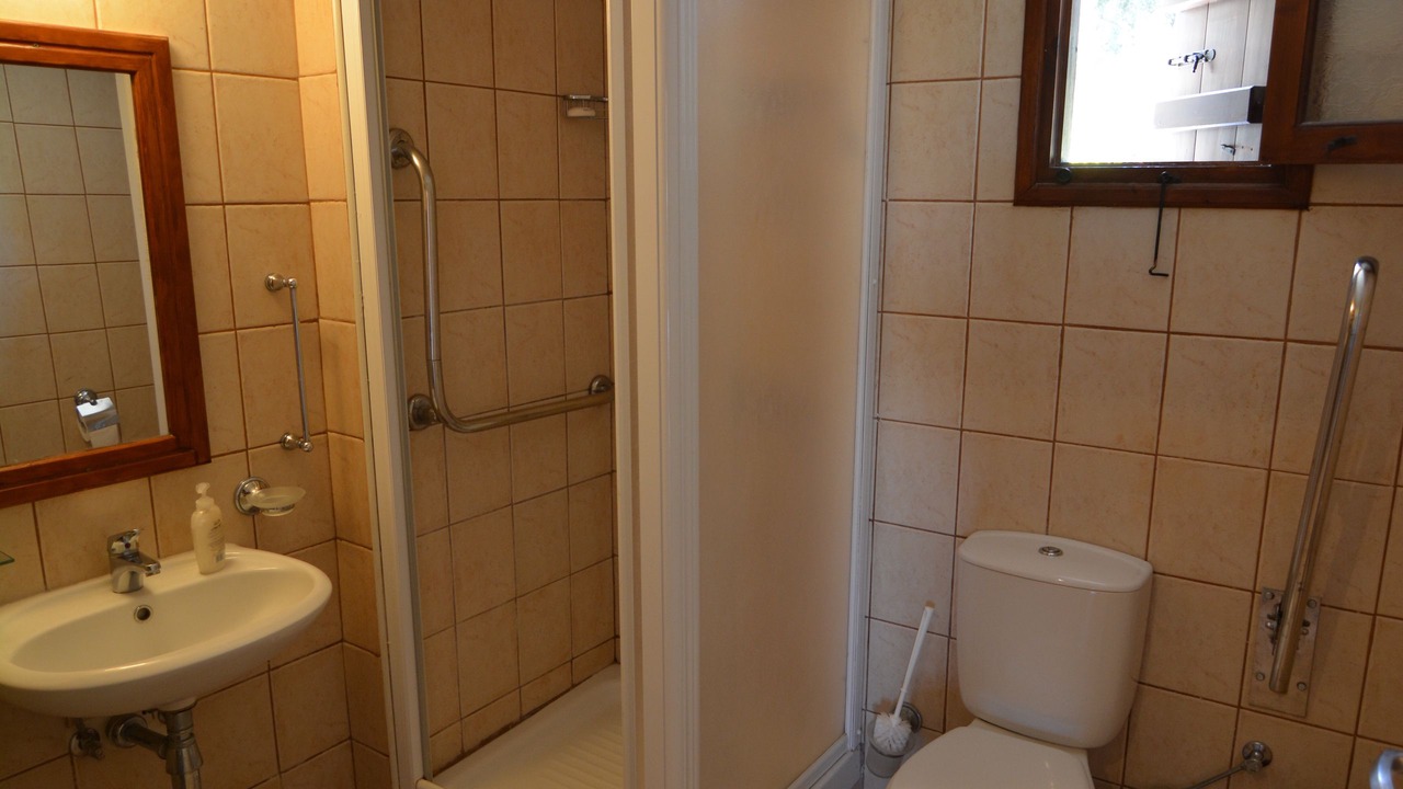 Photo of Bathroom in Goudi