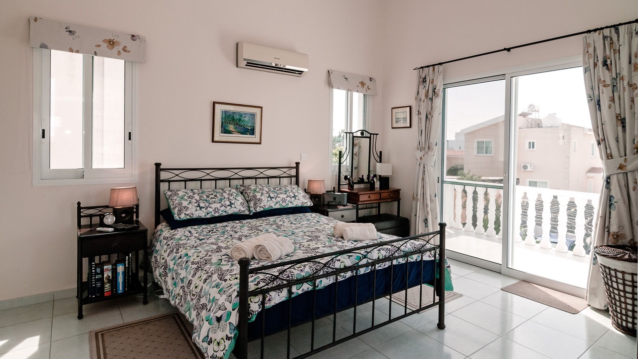 Photo of Patio Balcony in Peyia Town