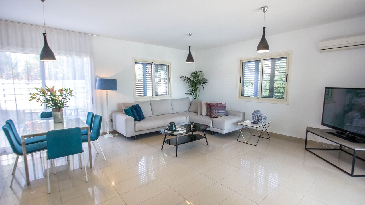 Photo of Livingroom in Pervolia