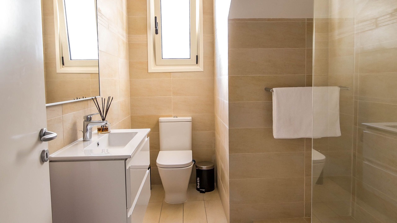Photo of Bathroom in Pervolia
