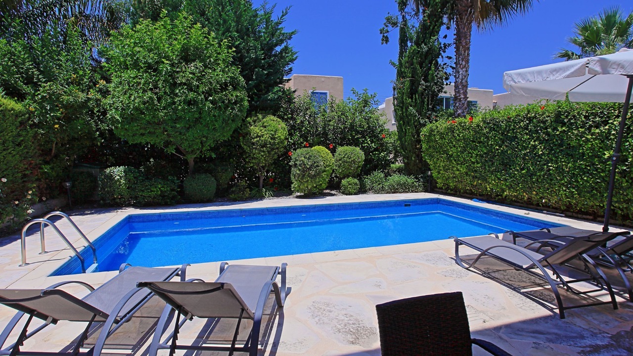 Photo of Outdoor in Polis