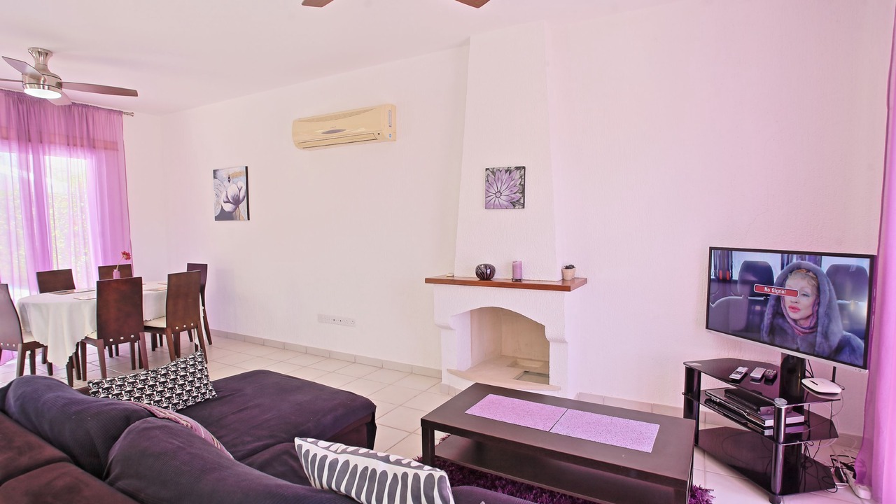 Photo of Bedroom in Polis