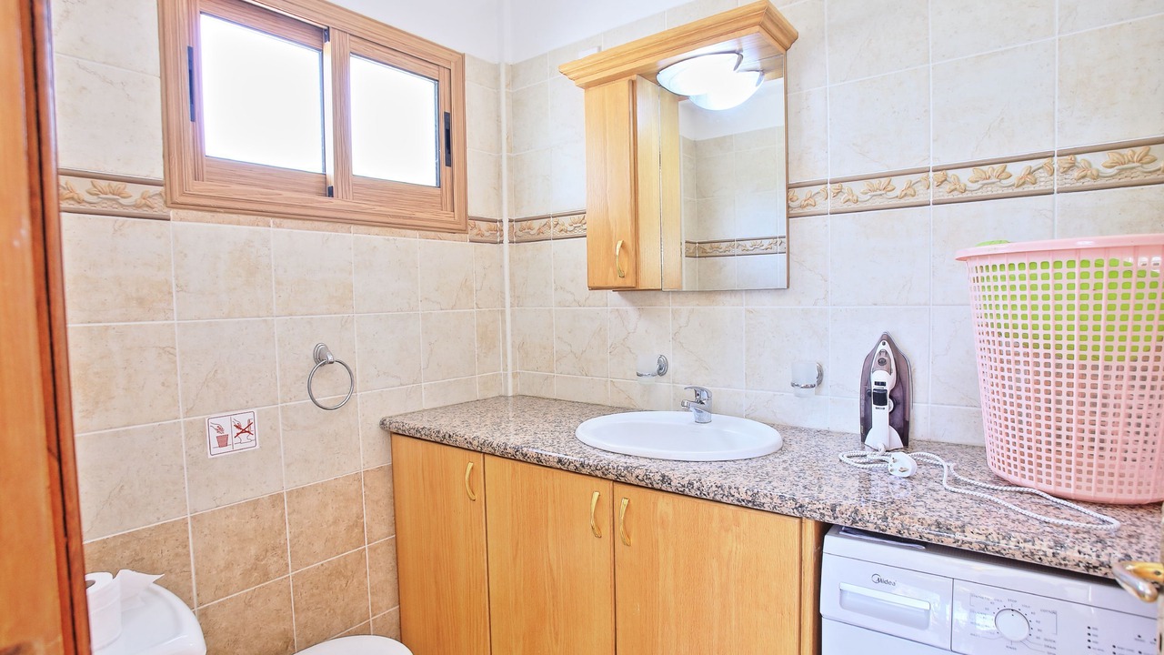 Photo of Bathroom in Ayia Marina Chrysochous