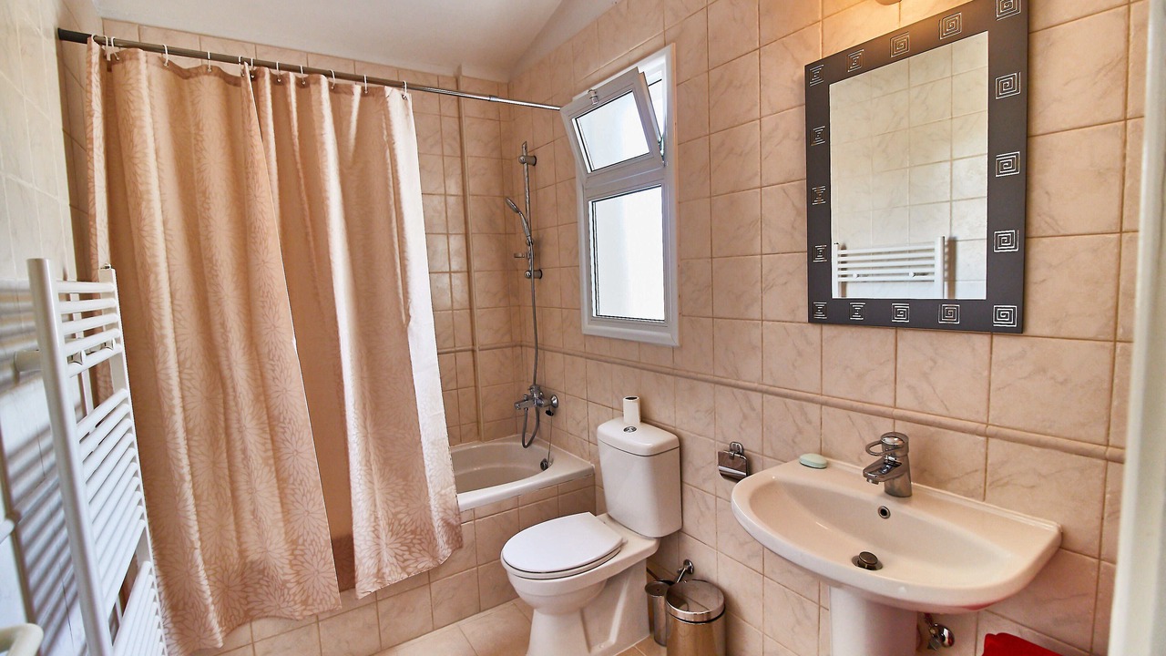 Photo of Bathroom in Pegeia