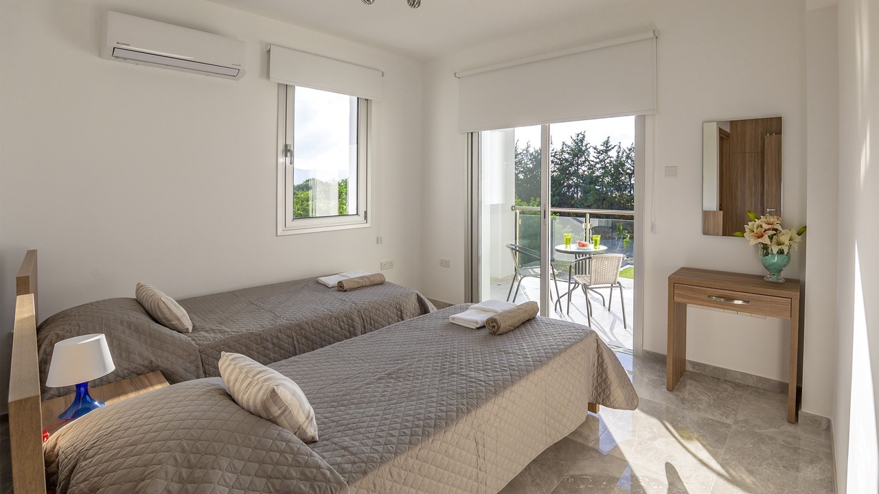 Photo of Bedroom in Polis