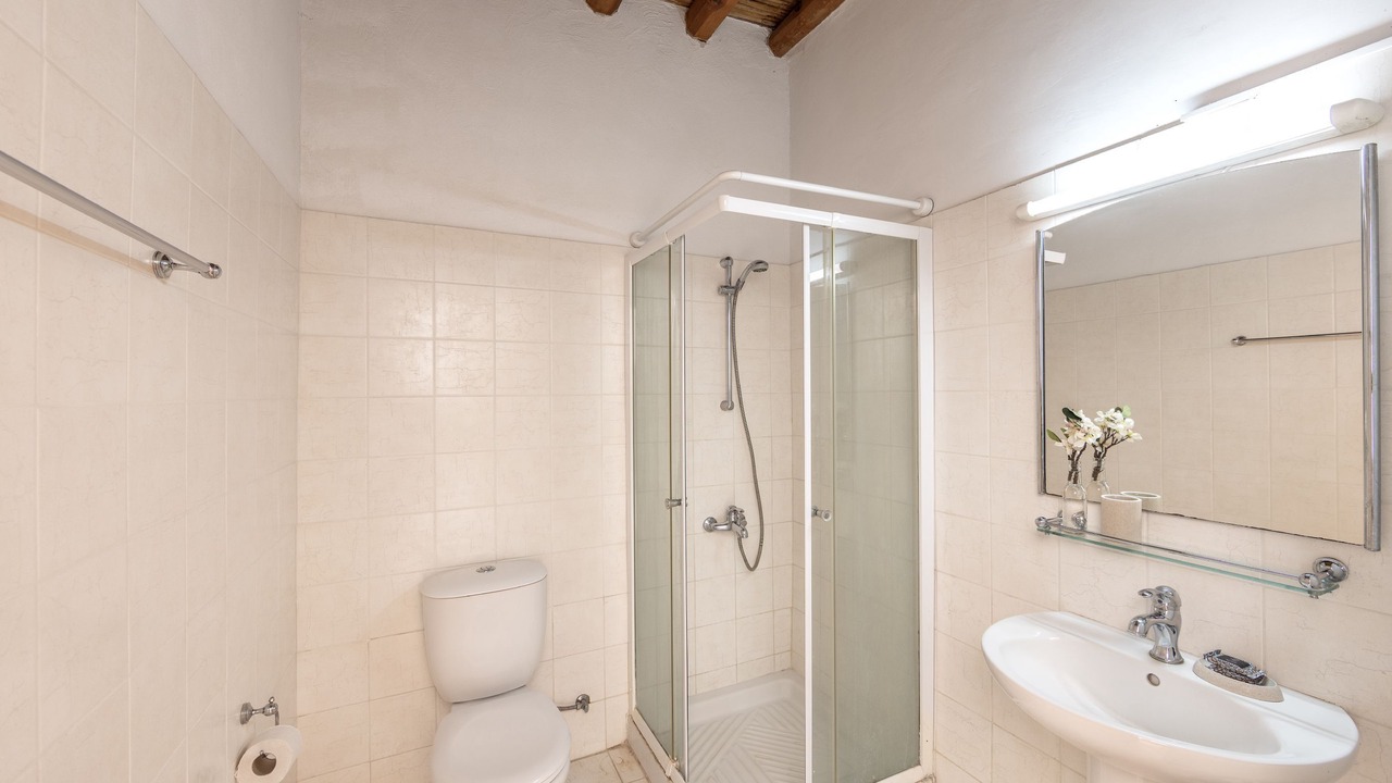 Photo of Bedroom in Droushia