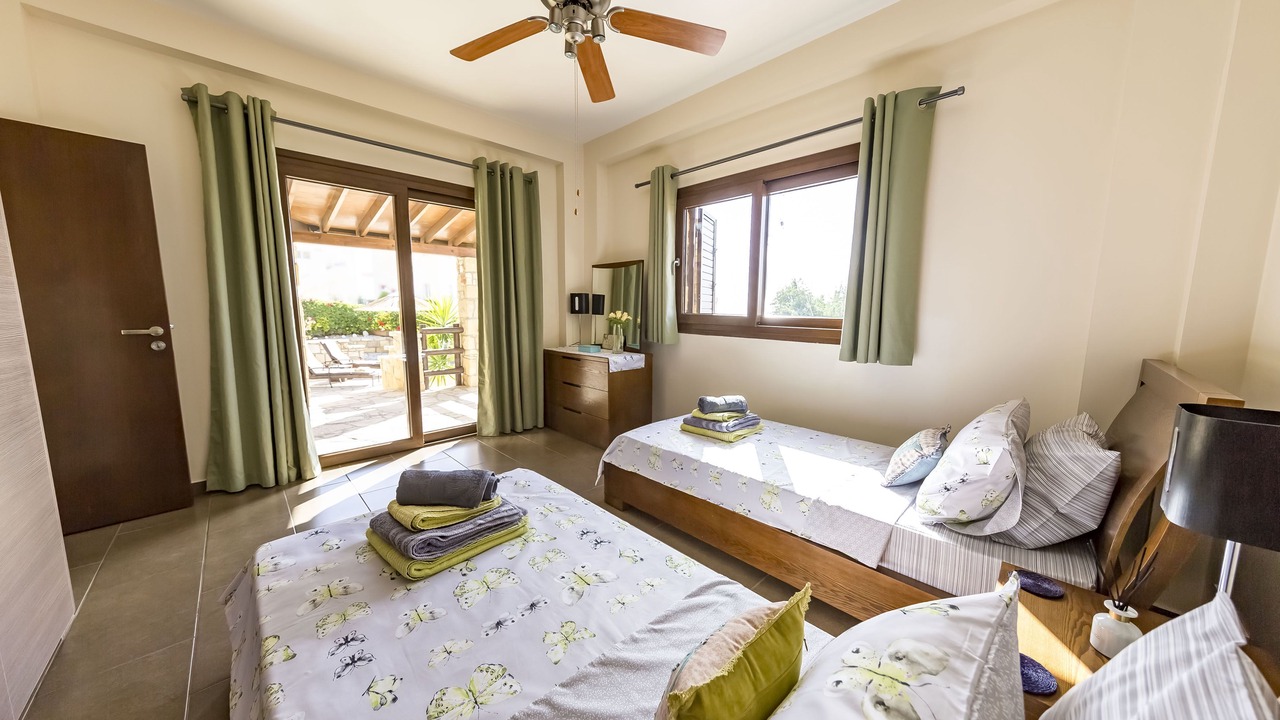 Photo of Bedroom in Peyia Town