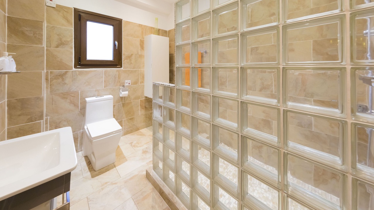 Photo of Bedroom in Peyia Town