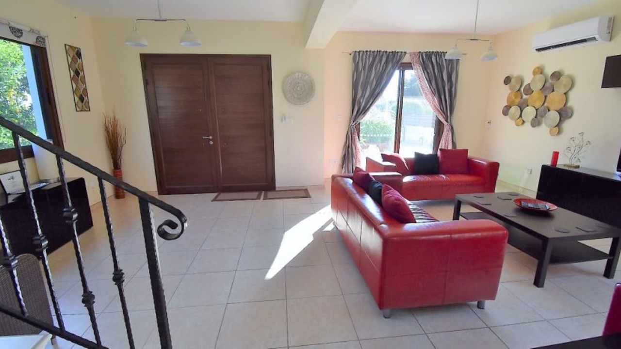 Photo of Livingroom in Pissouri