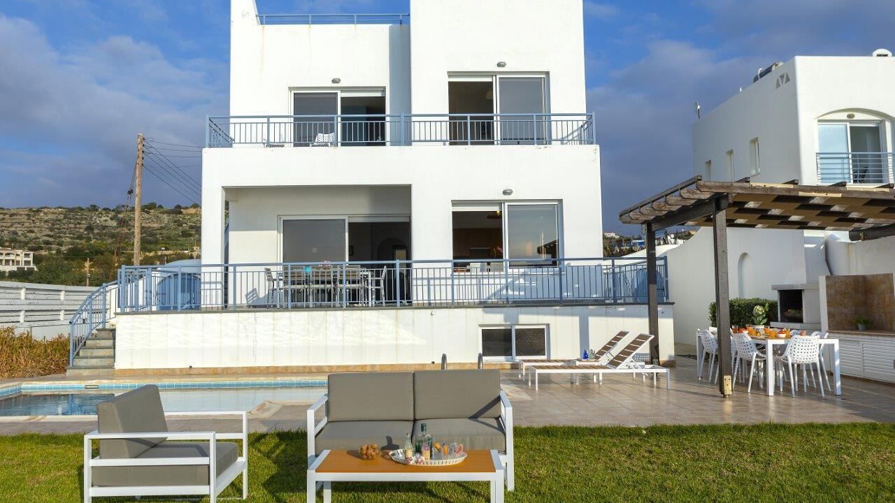 Photo of Patio Balcony in Kissonerga