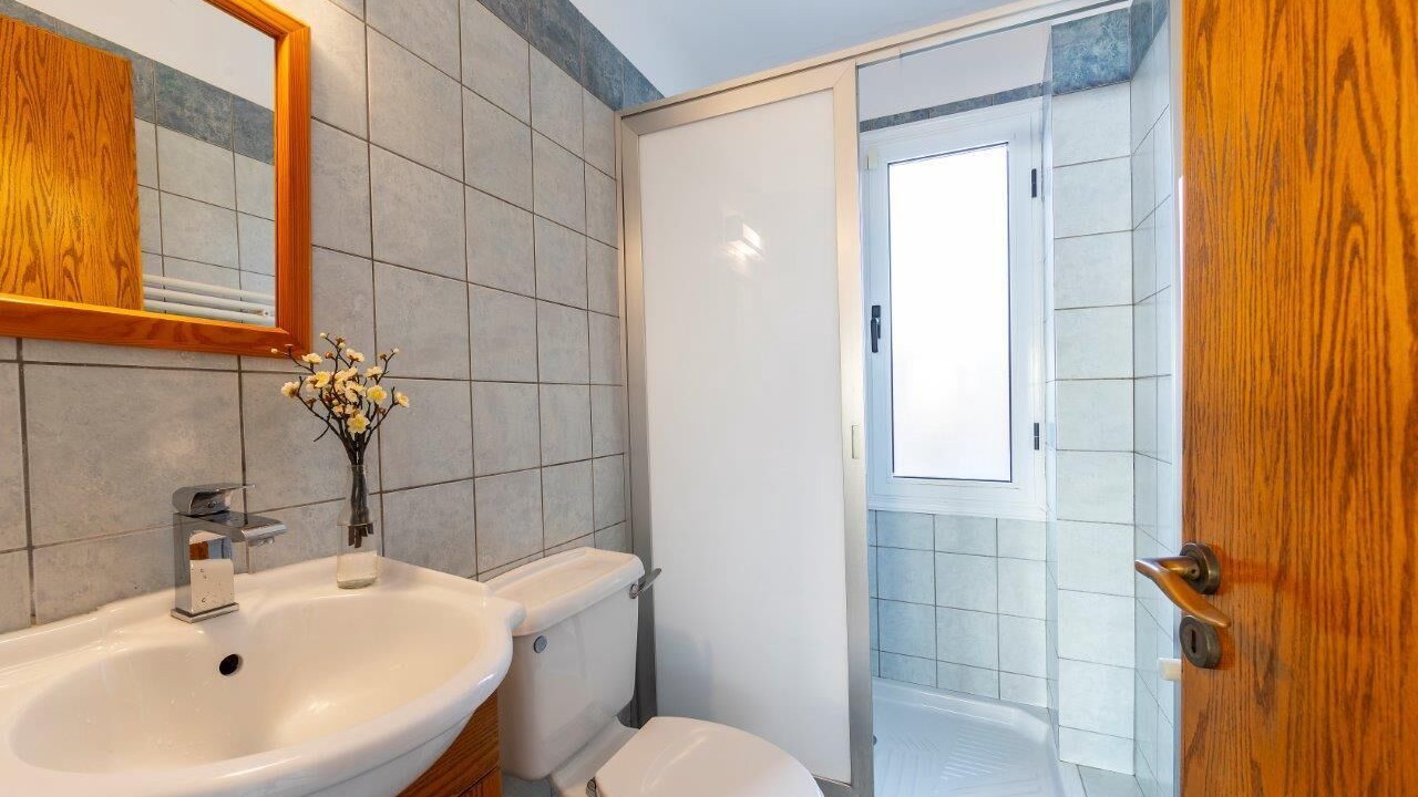 Photo of Bathroom in Kissonerga