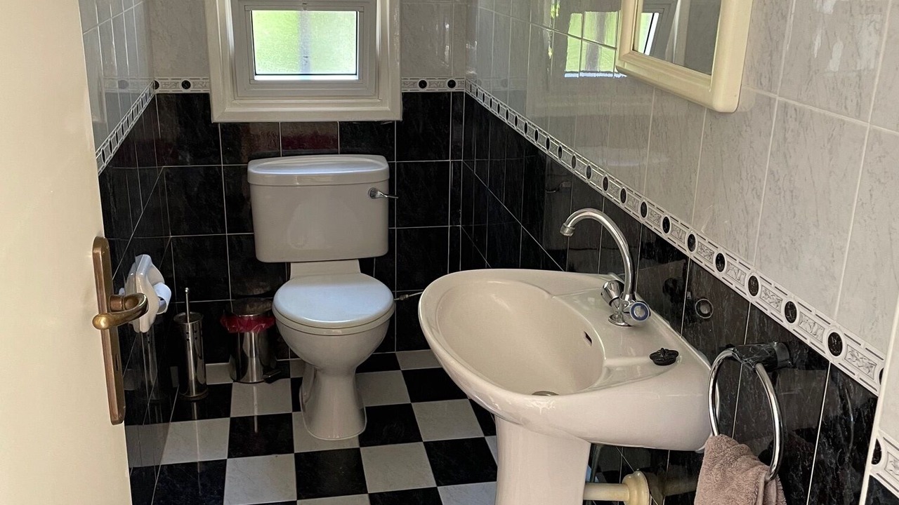 Photo of Bathroom in Pegeia
