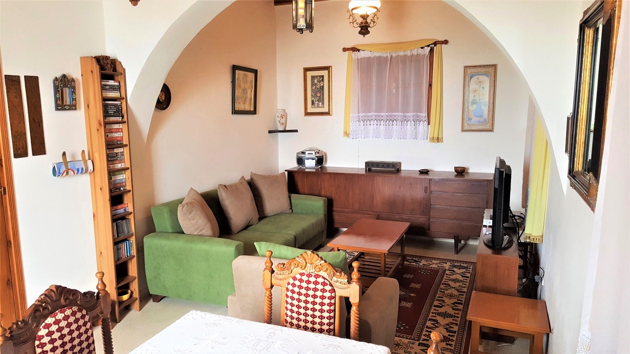 Photo of Livingroom in Bellapais