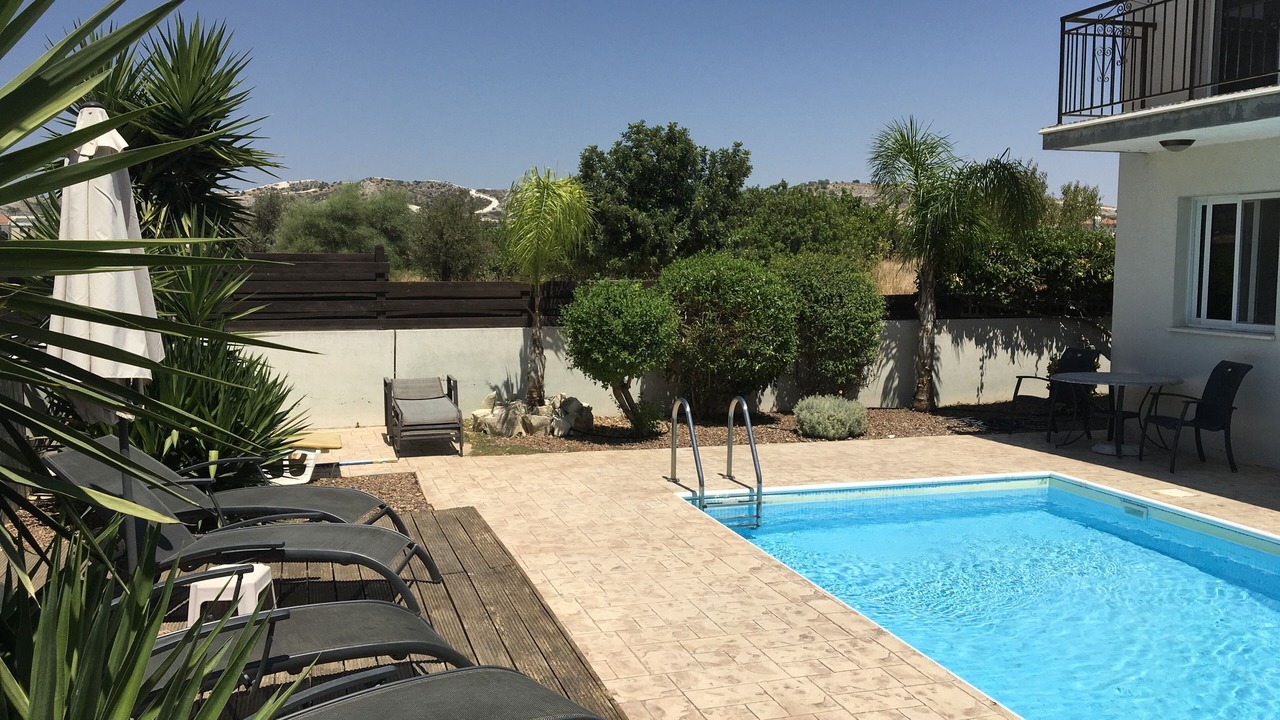 Photo of Outdoor in Alethriko