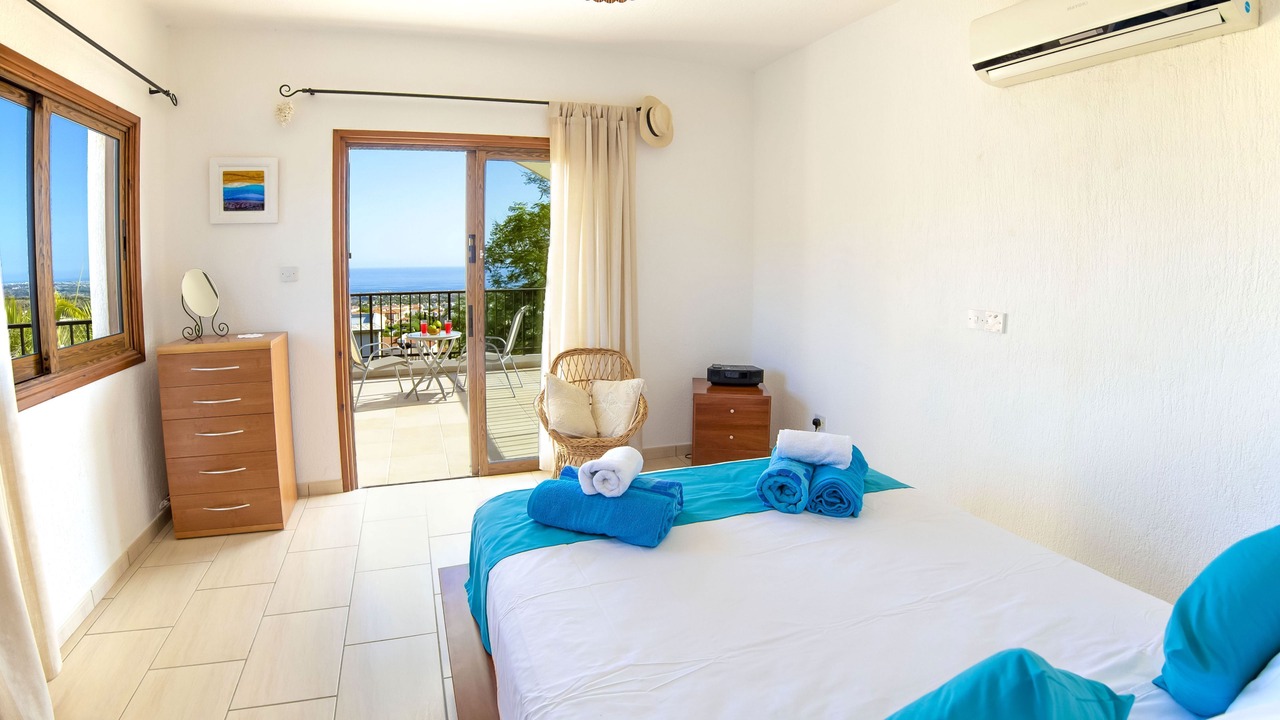 Photo of Patio Balcony in Peyia Town