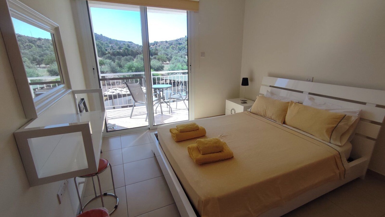 Photo of Bedroom in Alethriko