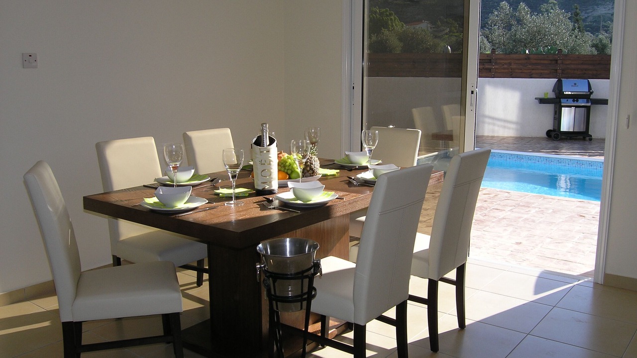 Photo of Outdoor in Alethriko