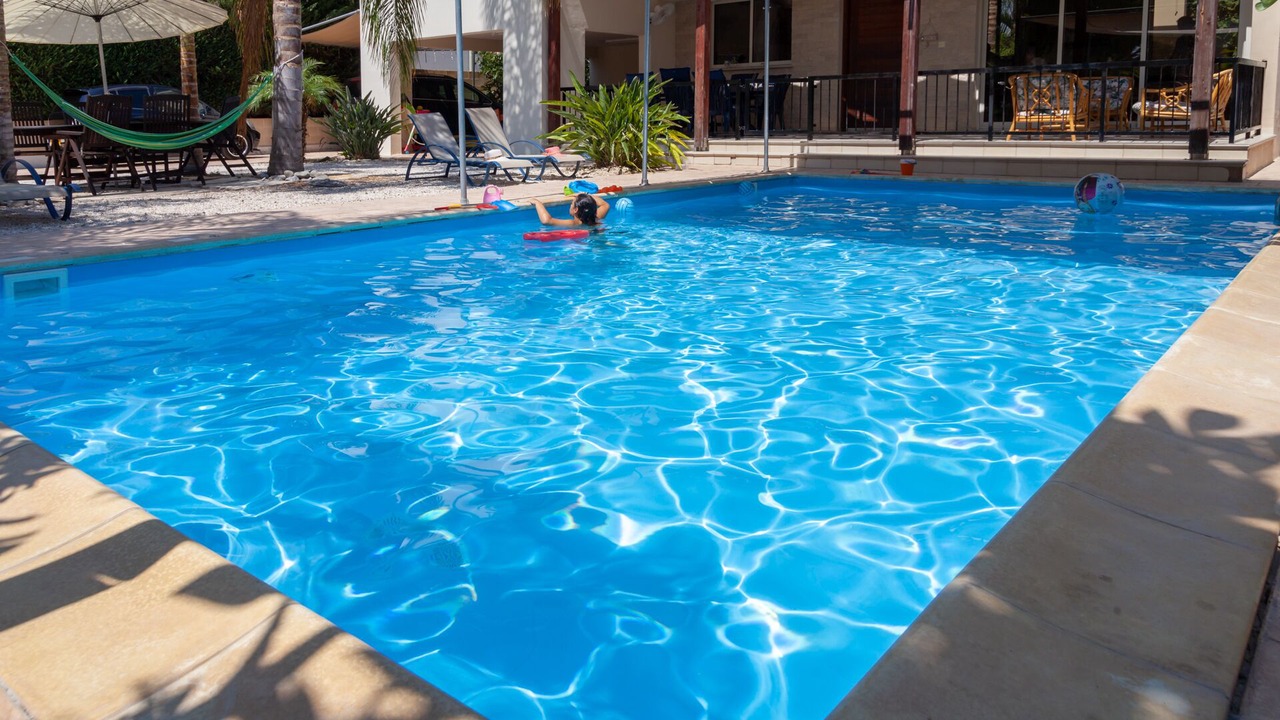 Photo of Outdoor in Pervolia