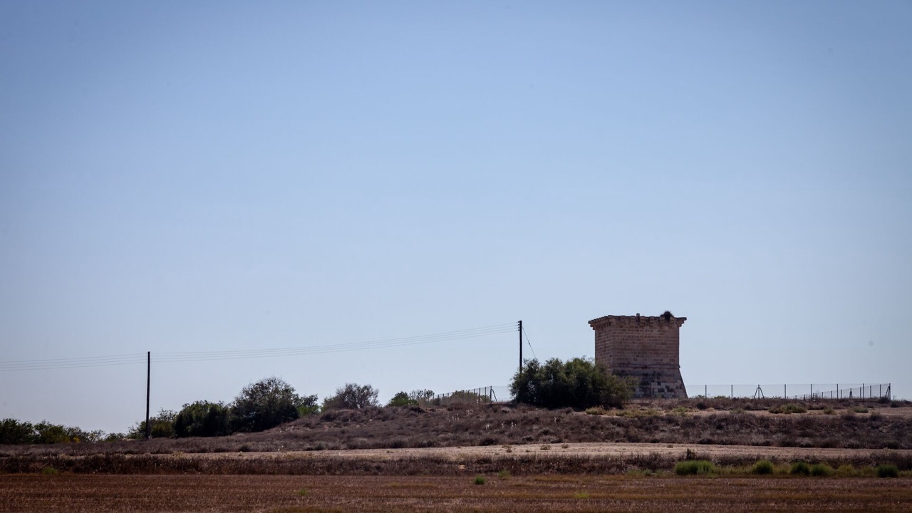 Photo of Outdoor in Pervolia