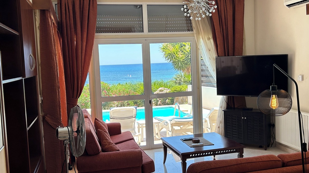 Photo of Livingroom in Pegeia