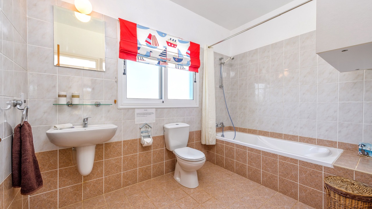 Photo of Bathroom in Ayia Thekla