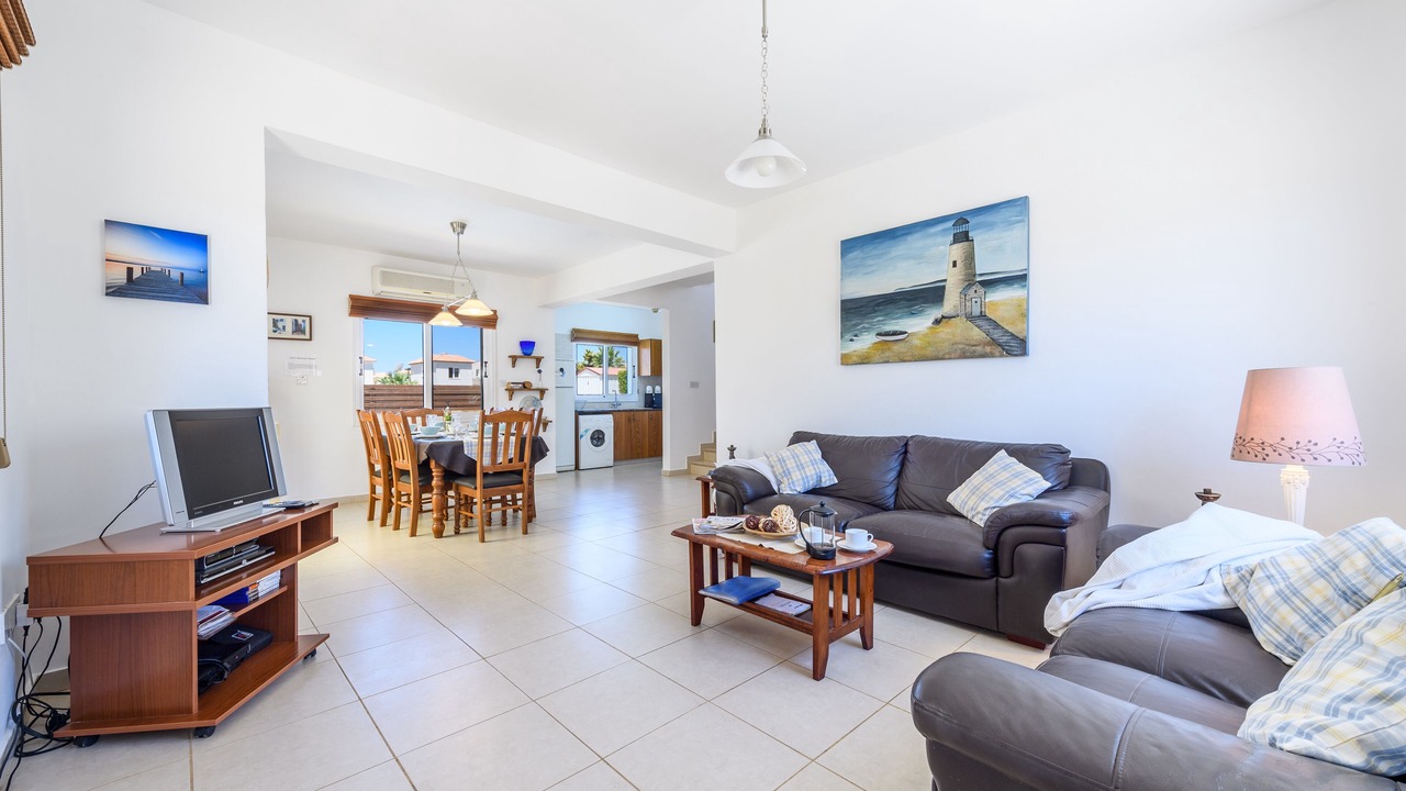 Photo of Livingroom in Ayia Thekla