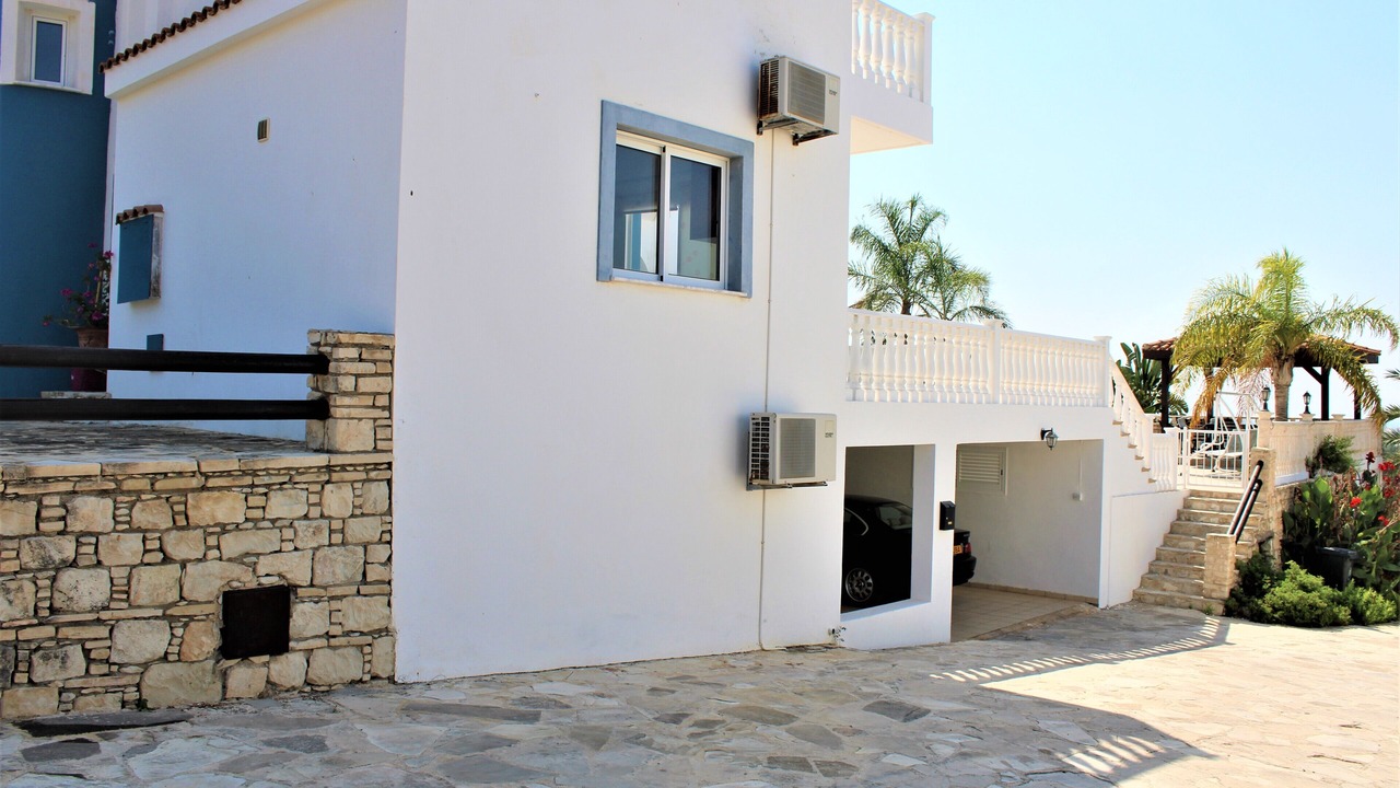 Photo of Outdoor in Pegeia