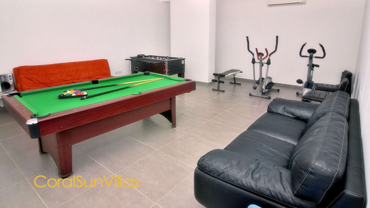 Photo of Bedroom in Latchi