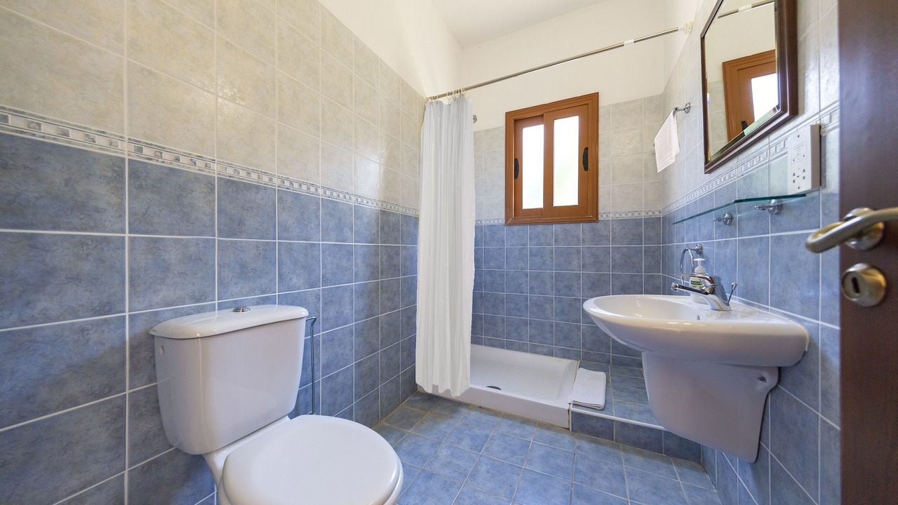 Photo of Bathroom in Argaka