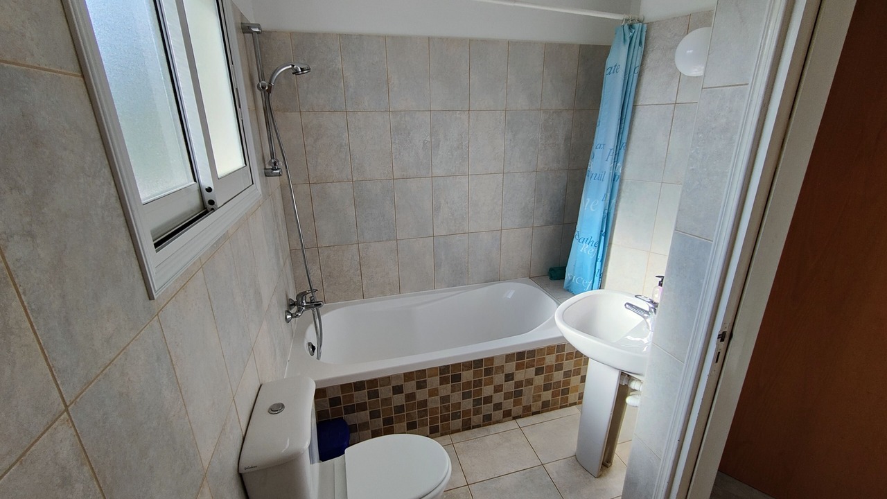 Photo of Bathroom in Miliou