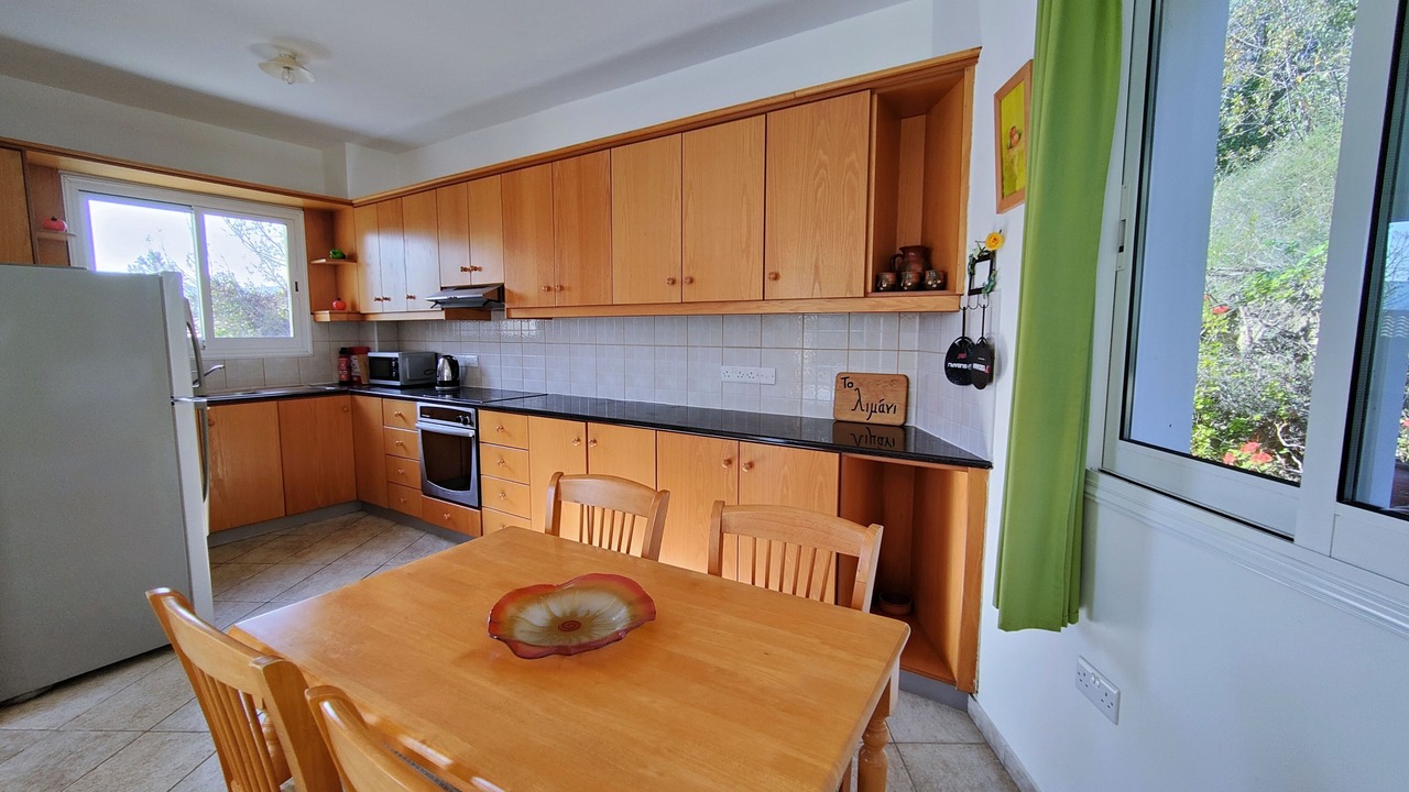 Photo of Kitchen in Miliou