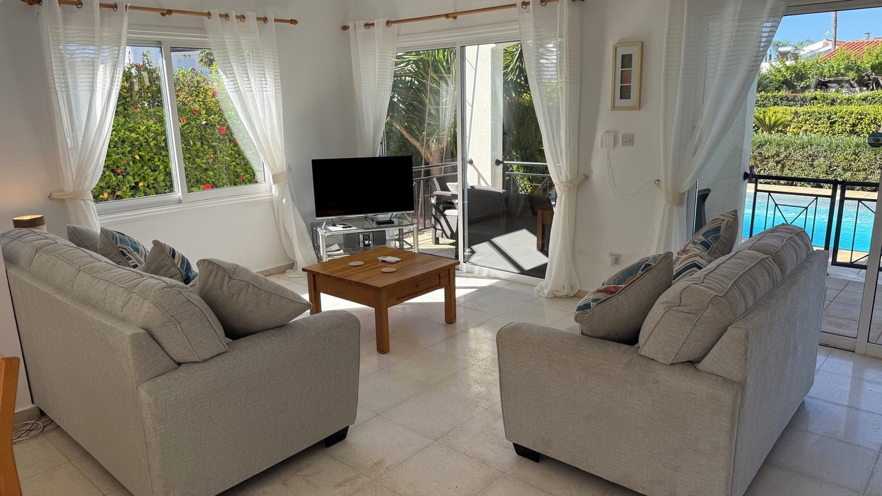 Photo of Livingroom in Pegeia