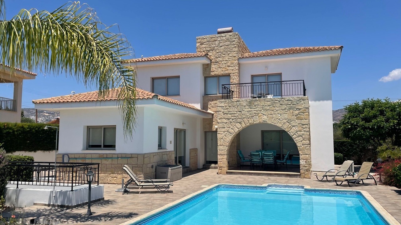 Photo of Outdoor in Pegeia